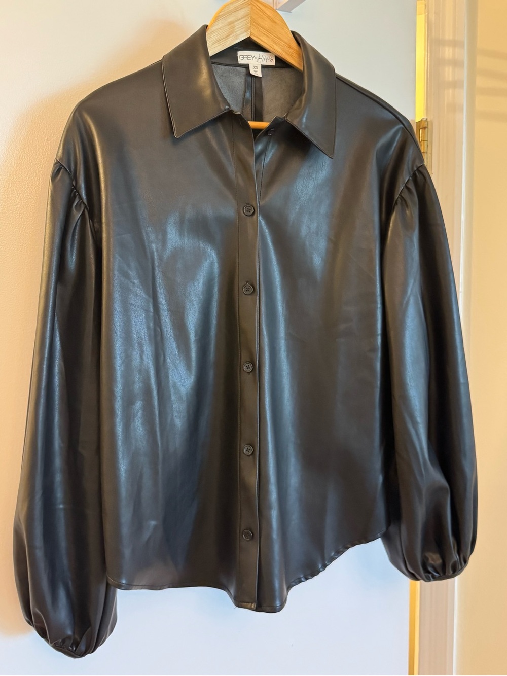 Grey by Jhoan Sebastian Grey Faux Black Leather Balloon Sleeve Button Down, XS